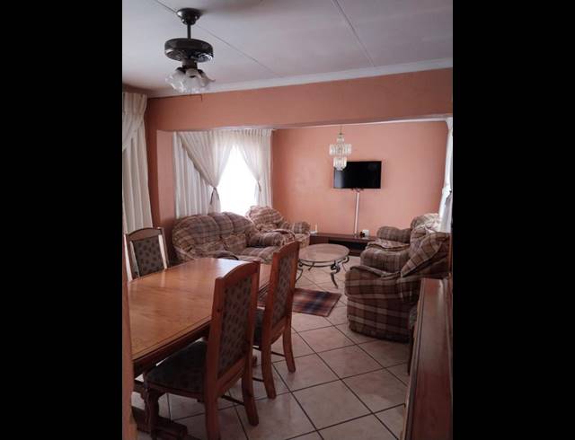 3 BEDROOM HOUSE FOR SALE IN MAMELODI EAST